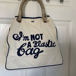I’m not a plastic bag tote